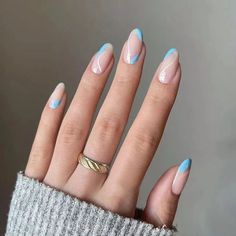 47018994467115 Pink Brunette, Nail Art Cute, Colored Nail Tips, Light Blue Nails, Nagel Tips, Fake Nails With Glue, Blue Nail Designs, Ballerina Nails, White Nail