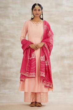 Shop for Mandira Wirk Peach Embroidered Chanderi Anarkali Set for Women Online at Aza Fashions Mandira Wirk, Peach Anarkali, Chanderi Anarkali, Peach Color Dress, Embroidered Anarkali, Good Color Combinations, New Address, Designer Party Wear Dresses, Indian Fashion Designers