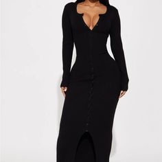 New Without Tags! Black Ribbed Long Sleeve Maxi Dress, Spring Black Ribbed Maxi Dress, Black Ribbed Midi Dress For Date Night, Black Ribbed Midi Length Maxi Dress, Black Ribbed Maxi Dress For Night Out, Black Ribbed Dress For Date Night, Silver Maxi Dress, Brown Maxi Dresses, Ribbed Maxi Dress