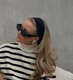 Mode Instagram, Headband Outfit, Skandinavian Fashion, Paris Mode, Knit Turtleneck Sweater