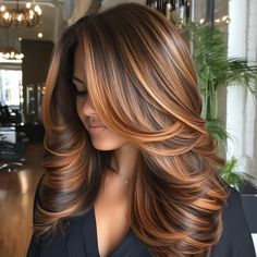 15 Highlights Brown Hair Ideas: Trendy Looks to Refresh Your Style Dark And Light Brown Hair, Highlighted Brown Hair, Dark Caramel Highlights, Highlights For Dark Hair, Medium Dark Hair, Blonde Brown Hair Color, Brown Hair Ideas, Highlight Ideas, Hair Projects