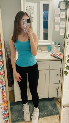 Styling Lululemon Leggings, Outfits That Go With Leggings, Athletic Summer Outfits Casual, Lulu Workout Outfits, Cute Aerie Outfits, Aerie Leggings Outfit, Outfit Inspo With Leggings, Cute Athletic Outfits For Summer, Outfits With Leggings Summer