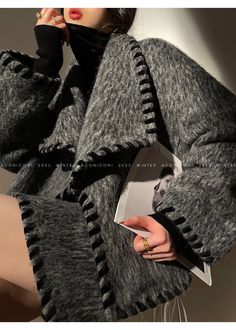 Gray Long Hair, Coat And Skirt, Wool Short Coat, Winter Coat Short, Classy Coat, Wool Jackets, Coat Skirt, Iranian Women Fashion, Winter Fashion Outfits Casual