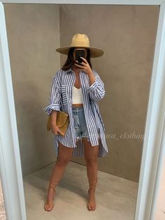 Jungle Adventure Awaits: Stylish Outfits for Eco-Tours in Cancun Cruise Outfits, A Mirror, Summer Fashion Outfits, Spring Summer Outfits, Outfits Casuales, Cute Casual Outfits, Holiday Outfits, Beach Outfit