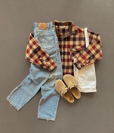 Futch Aesthetic, Springy Jeans, Tuff Fits, Masculine Outfits, Dapper Suits, Outfit Layouts, Vintage Ootd, Wardrobe Makeover, Aesthetic Winter