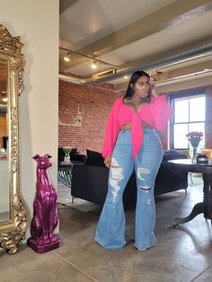 Birthday Outfit September, 70s Outfits Black Women Plus Size, Birthday Brunch Outfit Plus Size, Plus Size Houston Outfits, Concert Outfit Big Size, Wide Leg Cargo Pants Outfit Plus Size, Jeans And A Cute Top Outfit, Summer Outfits With Long Sleeves, Plus Size Outfits For Summer Black Women