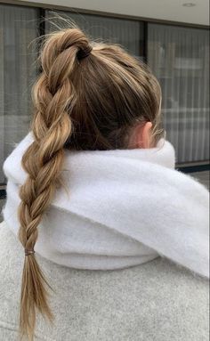 Plats Hairstyles, Hair Updos Easy, Updos Easy, Hair Pics, Easy Hair Updos, Blonde Hair Looks, Hair Stylies