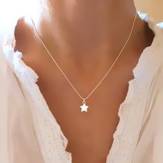 small star pendant necklace on beaded mesh chain material: 925/1000 silver chain width: 1 mm star diameter: 0.9 cm 3 lengths to choose from: *40cm(=15.7") *45cm(=17.7") *50cm(=19.7") average weight: 2.10 gr hallmarked item shipping within 24 hours Silver Star Necklace, Star Necklace Silver, Star Pendant Necklace, Average Weight, Star Pendant, Star Necklace, Silver Stars, Favorite Jewelry, Silver Chain