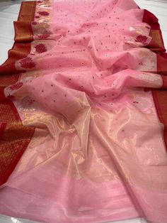 For any questions Whatapp Us: +4591718558 Visit www.silktatva.com for extra discounts Dual Tone Pink Chanderi Handloom Pure Katan Silk Gold & Silver Zari Meenakari Handwork Borders Bird Design Saree All over Meenakari buttas in the body of the saree Handwork borders on both sides in Gold zari Birds design borders in Meenakari Heavy pallu Light weight saree, easy to handle Saree includes unstitched blouse 100% Pure Chanderi Handloom Saree Exclusive Design Ready to ship We do Saree Fall, Pico, Tas Pink Salwar Kameez With Cutdana In Tissue Silk, Tissue Silk Traditional Wear With Resham Embroidery For Diwali, Diwali Traditional Wear With Resham Embroidery In Tissue Silk, Diwali Tissue Silk Traditional Wear With Resham Embroidery, Eid Traditional Wear With Cutdana On Tissue Silk, Transitional Saree With Resham Embroidery For Celebration, Traditional Pink Tissue Silk Salwar Kameez, Eid Tissue Silk Traditional Wear With Cutdana, Pink Tissue Silk Saree For Celebration