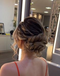 Up Do Hairstyles For Graduation, Updo Hairstyles For Parties, Messy Curly Bun Wedding, Curly Bun For Prom, Beautiful Updo Hairstyles, Sweet 16 Hairstyles Bun, Prom Hair Messy Bun, Formal Messy Bun Curly Hair, Pageant Bun Hairstyles