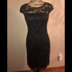 Beautiful Dress In Lace, With Lining Black Sheath Lace Party Dress, Black Sheath Lace Dress For Night Out, Black Lace Sheath Dress For Night Out, Fitted Black Lace Cocktail Dress, Formal Black Knee-length Lace Dress, Black Lace Sheath Dress, Elegant Black Lace Dress For Formal Occasions, Black Lace Dress For Formal Occasions, Black Sheath Lace Dress