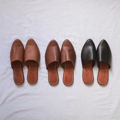 Otoño Mule {Women's Leather Shoes} – Adelisa & Co Comfortable Fall Slip-ons For Everyday, Comfortable Slip-on Mules For Fall, Leather Slip-on Mules For Spring, Casual Leather Slide Slip-ons, Everyday Leather Sole Clogs, Everyday Leather Slip-on Slippers, Casual Almond Toe Mules With Leather Footbed, Fall Slip-on Sandals With Leather Sole, Casual Slip-on Sandals For Fall