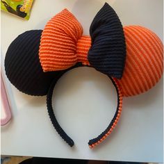 Never Worn Orange And Black Disney Halloween Ears. Purchased Off Etsy For $40 But Never Wore Them. Diy Mouse Ears Halloween, Halloween Disney Ears, Fall Mickey Ears, Halloween Minnie Ears, Halloween Mickey Ears, Disney Halloween Accessories, Black Minnie Ears, Disneyland Ears, Diy Disney Ears