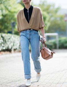 People in fashion don't just wear black – sometimes they wear denim too. The shape of the season? The charmingly retro straight leg denim jean. Fancy Pants, Street Style Inspiration, Straight Leg Denim, Denim Jean, Wearing Black