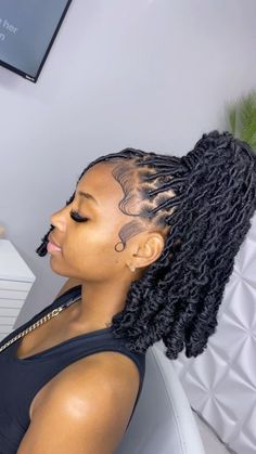 Barbie Ponytail, March Book, Soft Locs, Books Open, Goddess Locs, Flo Rida, Ponytail Styles, Faux Locs, Protective Styles