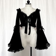 Opera Style Clothing Outfit, Chic Vampire Outfit, Vampire Coquette Outfit, Vampire Girl Outfit, Romantic Goth Style, Gothic Clothing Aesthetic, Vampire Clothing Aesthetic, Vampire Sweater, Vampirecore Outfits