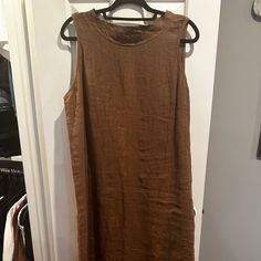 100% Linen Lfdl Dress From Italy. Size Xxl, Fits More Like A Large/Xl. Brand New Tags Still Attached. Brown Color. Casual Long Unlined Dresses, Brown Sleeveless Midi Dress For Daywear, Sleeveless Brown Midi Dress For Daywear, Sleeveless Linen Dress With Side Slits, Italian Linen Dress, Italian Dress, Linen Dress, Xl Dress, Brown Color