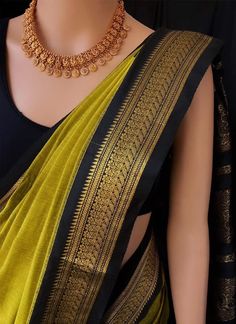 South Indian Black Saree, South Indian Look Simple In Saree, Silk Saree Outfit Indian Weddings, South Silk Saree Blouse Designs, Yellow Black Saree, South Indian Traditional Look In Saree, Saree Indian Traditional, Navuwari Saree Brides, Engagement Sarees South Indian Simple