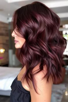 Cool Tone Burgundy Hair, Dark Cherry Plum Hair, Burgundy Hair Curly Natural, Bayalage Reddish Brown, Mahogany Hair Color Burgundy, Burgandy Hair Highlight, Burgundy And Purple Hair, Brown Rose Hair, Wine Hair Color Burgundy