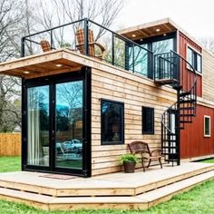 Cargo Home, Tiny House Rentals, Casa Hobbit, Spiral Staircases, A Small House, Best Tiny House, Story Structure, Magnolia Market, Container House Plans