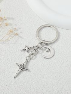 Silver  Collar  Zinc Alloy   Embellished   Gender Neutral Accessories Silver Star Jewelry, Moon Keychain, Aesthetic Key Chains, Accessory Inspo, Neutral Accessories, Silver Keychain, Bottle Charms, Moon Shapes, Accessories Diy Jewelry