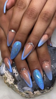 Spring Nail 2023, Nail 2023 Spring, Nails Navy Blue, Nail Colors Spring, Spring Nails Inspiration, Nails Design Spring, Nail Inspo Spring, Spring Nail Inspiration, Black Silver Nails