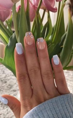 Floral Nail Designs, Daisy Nails, Simple Gel Nails, Summery Nails, Short Acrylic Nails Designs, Dipped Nails, Gel Nail Designs, Floral Nails, Nail Arts