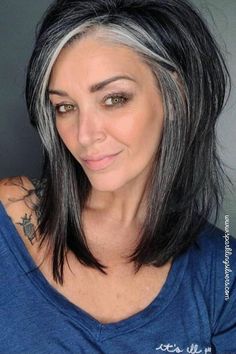 Gray Hairstyles, Gray Hair Growing Out, Dark Hair With Highlights, Transition To Gray Hair