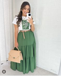 Modest Outfits Summer, Christian Modest Outfits, Modest Christian Clothing, Stile Blair Waldorf, Adrette Outfits, Thanksgiving Outfit Ideas, Stile Hijab, What To Wear Fall, Fest Outfits