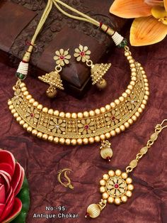 Traditional Jewelry Indian, Bridal Jewellery Online, Jewellery Choker, Matte Gold Necklace, Jewelry Necklace Simple, 1 Gram Gold Jewellery, Jewelry Traditional, Choker Necklace Designs, Fancy Jewelry Necklace