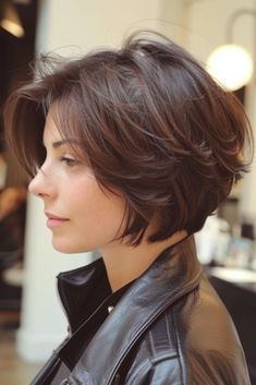 Medium Layered Haircuts, Medium Layered, Short Layered Haircuts, Butterfly Hair, Short Hair With Layers