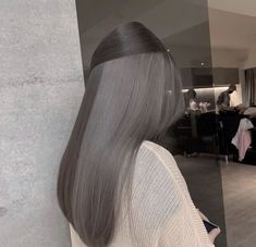 Ash Gray Hair Color, Ulzzang Hair, Korean Hair Color, Hair Color Underneath, 2023 Hair, Hair Style Korea