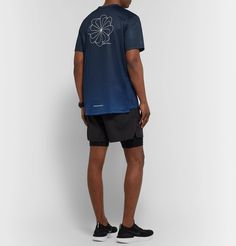 NIKE MILER PRINTED DRI. #nike #cloth Sports Apparel Design, Nike Campaign, Kobe 9, Nike Running Shorts, Mesh T Shirt, Nike Id, Air Max 270, Air Max Plus, Nike Air Max Plus