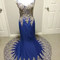 Ed Young Beautiful Royal Blue And Gold Floral Printed Train In Back Gown Size M Young Dresses, Printed Gowns, Royal Blue And Gold, Gold Print, Young And Beautiful, Gold Floral, Blue And Gold, Floral Printed, Beautiful Blue