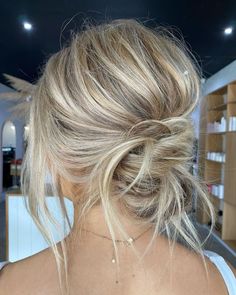 Bob Lung, Gorgeous Updos, Low Bun, Updo Hairstyles