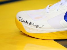 the shoes worn by golden state warriors are seen in this image