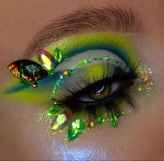 Makeup Collage, Show Makeup, Eye Makeup Pictures, Ethereal Makeup, Beautiful Eye Makeup, Eye Makeup Designs, Colorful Eye Makeup, Creative Eye Makeup, Crazy Makeup