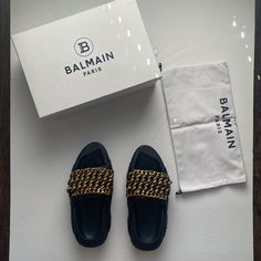 Balmain B It Quilted Leather Chain Slide Sandals. Brand New, Never Used. Limited Edition Design. Lamb Skin Leather Top. Sold Out Design. Comes With Original Box, Bag. Nda Has Expired So Selling Some Of My Designer Stuff, Keep Checking My Page! Enjoy! Luxury Sandals With Chain Strap For Summer, Luxury Black Sandals With Chain Strap, Balmain Shoes, Balmain Designer, Leather Gladiator Sandals, Black Slides, Caged Sandals, T Strap Sandals, Leather Slides