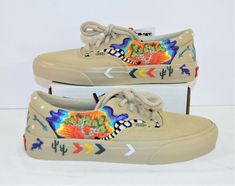 Skater Shoes, Vans Era, Dream Shoes, Skate Shoes, Designer Shoes, Shoes Mens, Athletic Shoes, Embellishments, Men's Shoes