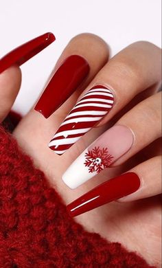 Tips Nails, Candy Cane Nails, Medium Nails, Red Christmas Nails, Winter Nails Acrylic, Christmas Gel Nails, Late Winter, Xmas Nails, Christmas Nail