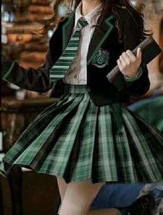 Cute Slytherin, Slytherin Uniform Female, Slytherin Aesthetic Outfit, Slytherin Dress, Harry Potter Uniform