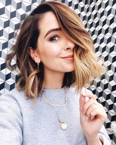 Zoe Sugg Hair, Californian Hair, Long Bob Hairstyle, Lorde Hair, Balage Hair, Zoella Hair, Bob Hairstyle Ideas, Zoe Sugg, Corte Bob