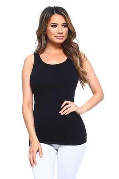 Scoop Neck Seamless Tank Top-Black – Mota Boutique Red Hat Society, Layering Tank Tops, Patterned Cardigans, Layering Tanks, Total Body, Comfortable Fashion, Black Tank Tops, Round Neckline, Casual Looks