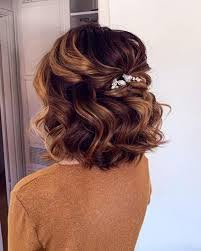 Wedding Hairstyles For Medium Length, Up Wedding Hair, Stylish Updos, Braiding Techniques, Half Up Wedding, Half Up Wedding Hair, Wedding Hairstyles For Medium Hair, Cute Quick Hairstyles, Mother Of The Bride Hair