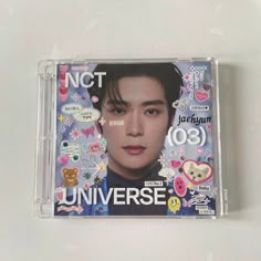 a cd case with an image of lee hyokyum on it