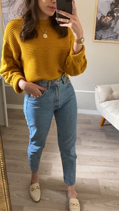 Casual Chic Outfits Midsize, Styling Tan Loafers Women, Yellow Sweater And Jeans Outfit, Skirt And Flats Outfit Work Wear, Jeans Formal Outfit Women, Fall Business Casual Jean Outfits, Dressy Outfits 2023, Jeans For Work Business Casual Winter, Elegant Daily Outfit Casual