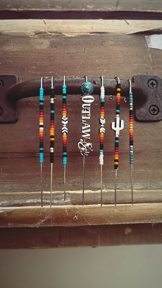 Western Etsy Shop, Western Style Beaded Bracelets, Western Beaded Bracelets, Western Jewelry Diy, Western Beaded Jewelry, Diy Western Jewelry, Western Fashion Jewelry, Ear Pins Earrings, Rodeo Jewelry