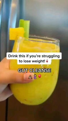 21-Day Green Smoothie Diet 🇺🇸 on Instagram: "🥰 Drink This If You're Struggling 😆😆 💝 @21smoothiedetox provides simple detox smoothie recipes to help you change your breasts effectively⚡ 👉 Follow @21smoothiedetox to get daily recipes. Credit: Please DM me⠀⠀ #weightlosschallenge #morningsmoothie #healthyrecipe #detoxsmoothie #weightlossfood #smoothierecipes #greensmoothie #loseweightfast #healthyfoodideas #weightlossrecipes #fatloss #dietplan #fatlossgoals #healthysmoothies #weightlossdiet # Resep Smoothie, Healthy Juice Drinks, Smoothie Drink Recipes, Juicer Recipes, Healthy Drinks Smoothies, Makanan Diet, Healthy Juice Recipes, Healthy Drinks Recipes, Fruit Smoothie Recipes