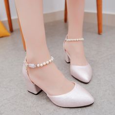 spring and summer with the female shoes shallow baotou sandals rough with 6 cm high heels Sandalias White High Heel Shoes, Wedding Shoes Pumps, Summer High Heels, Closed Toe Heels, Female Shoes, White High Heels, Look Formal, Pink High Heels, Fashion Shoes Flats