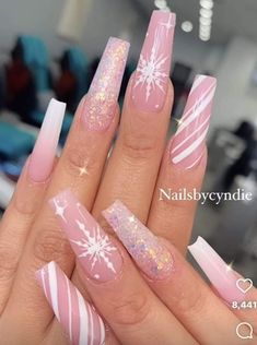 Acrylic Nails Christmas, Winter Nails Gel, Candy Cane Nails, Winter Nails Acrylic, Christmas Gel Nails, Nail Candy, Nails Christmas, Long Square Acrylic Nails